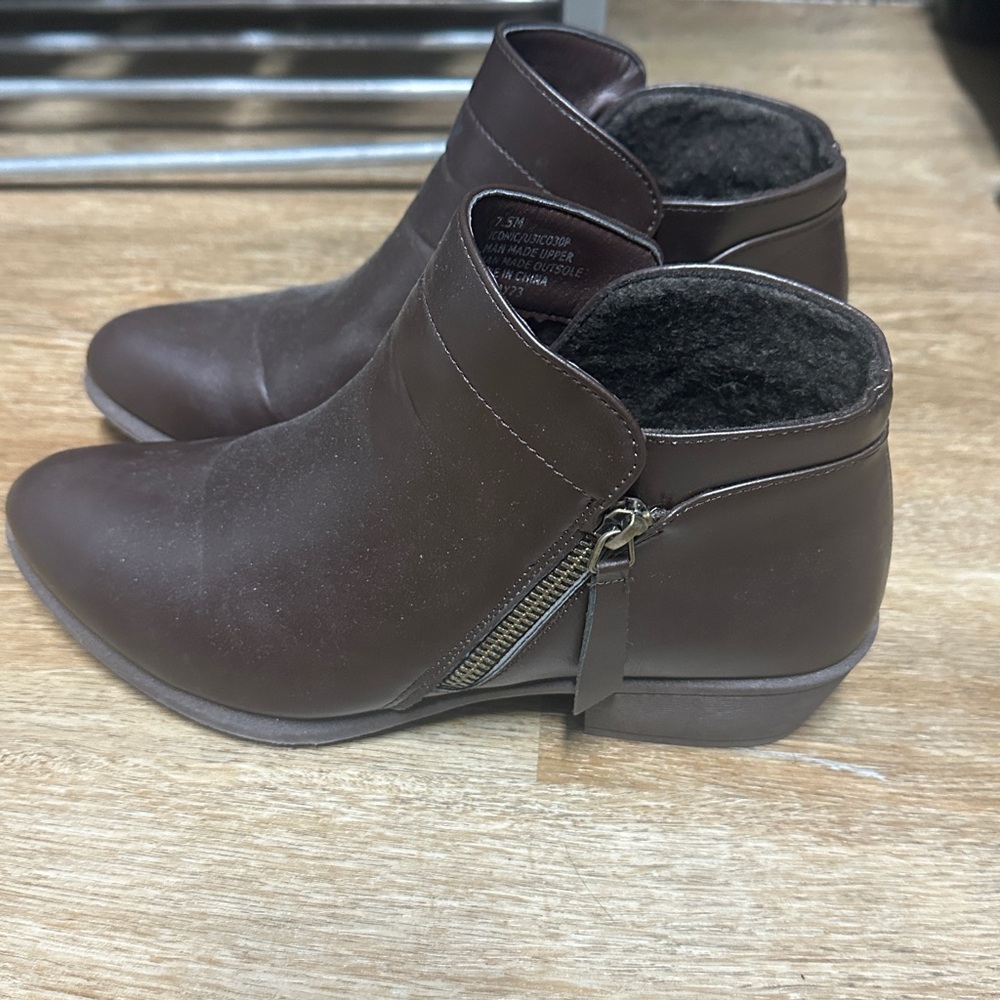 Union Bay Brown Ankle Boots